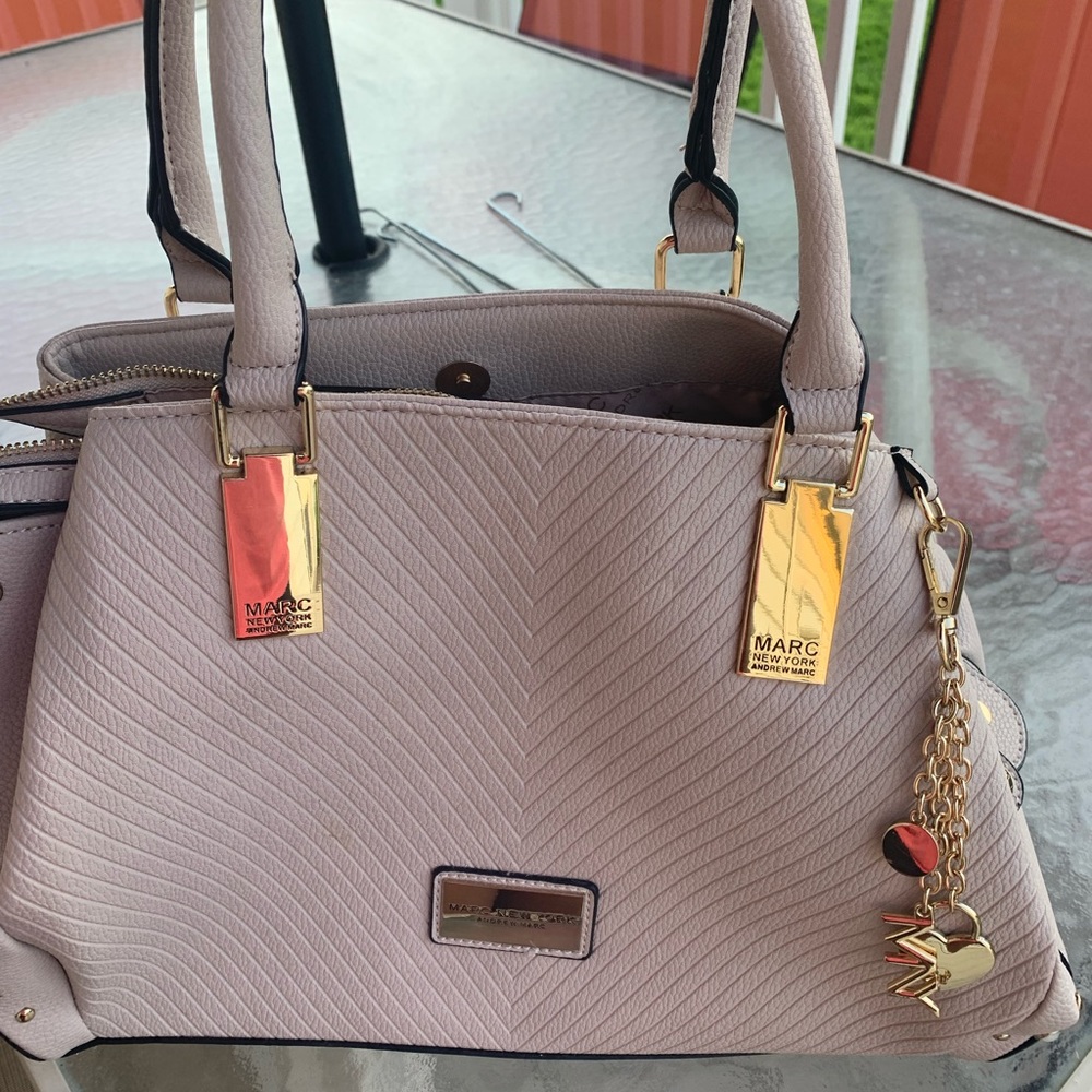 Mark New York purse